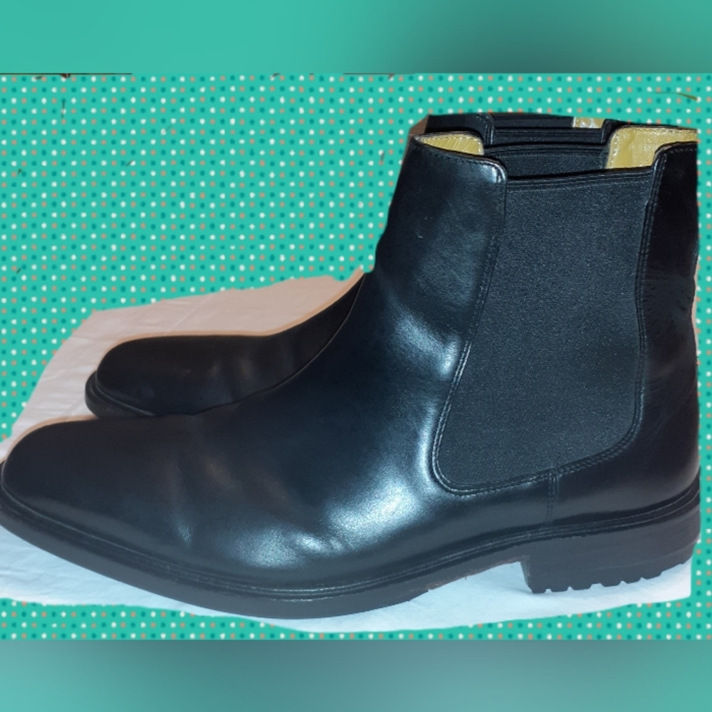 Men's Cole Haan Men's Warner Waterproof pull on black leather boots. Sz.11M